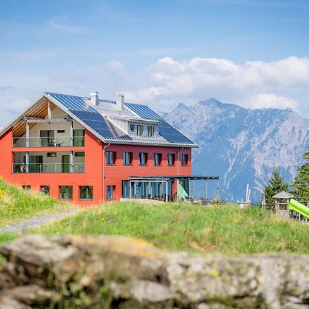 Hotel Restaurant Berghaus Malbun Buchserberg 布克斯 外观 照片